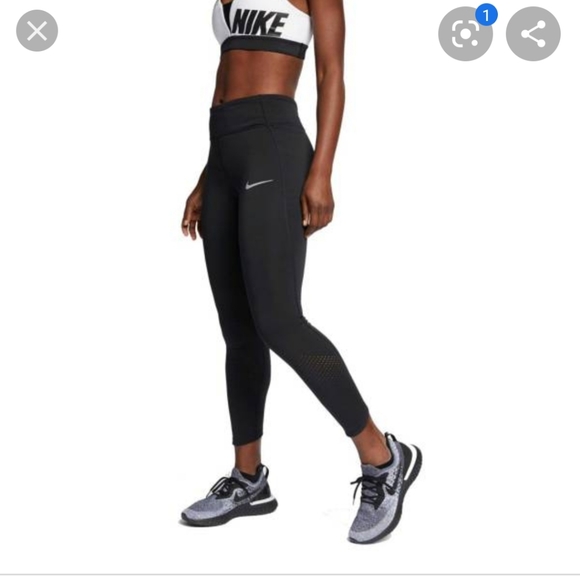 nike epic lux tight fit crop